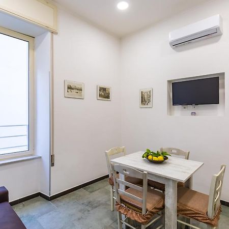 Gelso Complex Studios And Flat By Napoliapartments Екстериор снимка