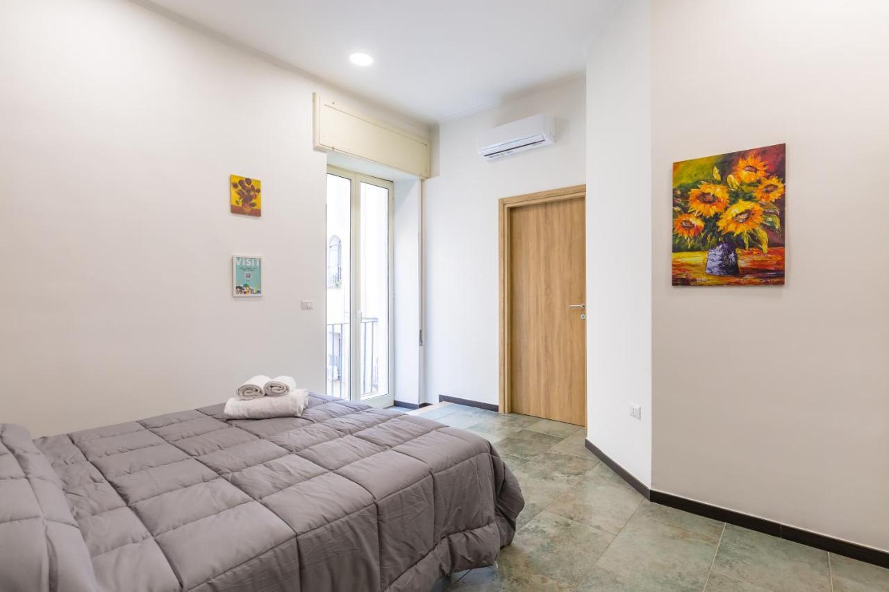 Gelso Complex Studios And Flat By Napoliapartments Екстериор снимка