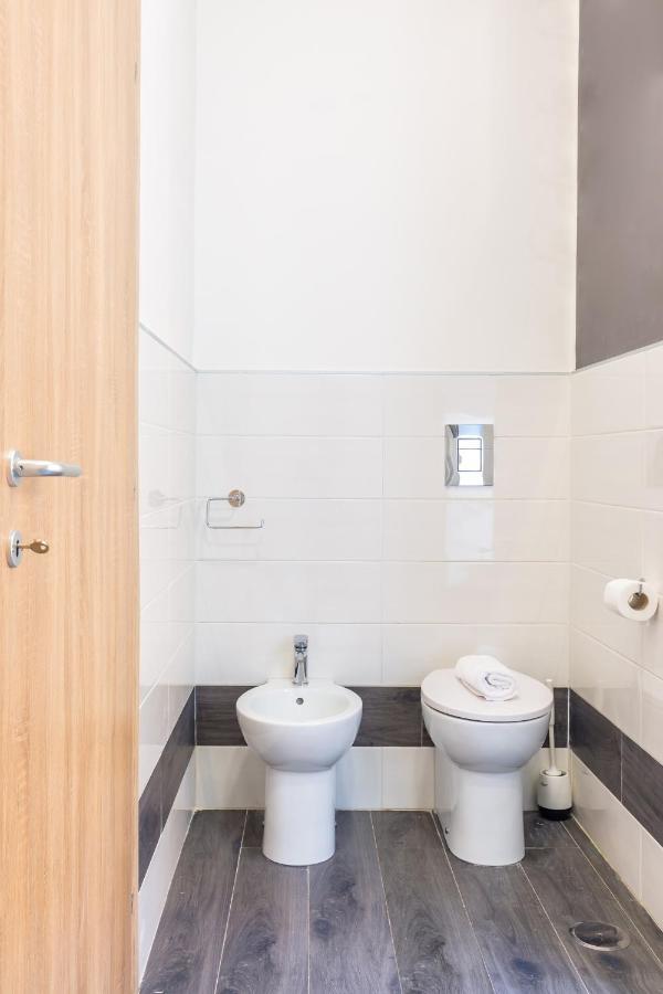 Gelso Complex Studios And Flat By Napoliapartments Екстериор снимка