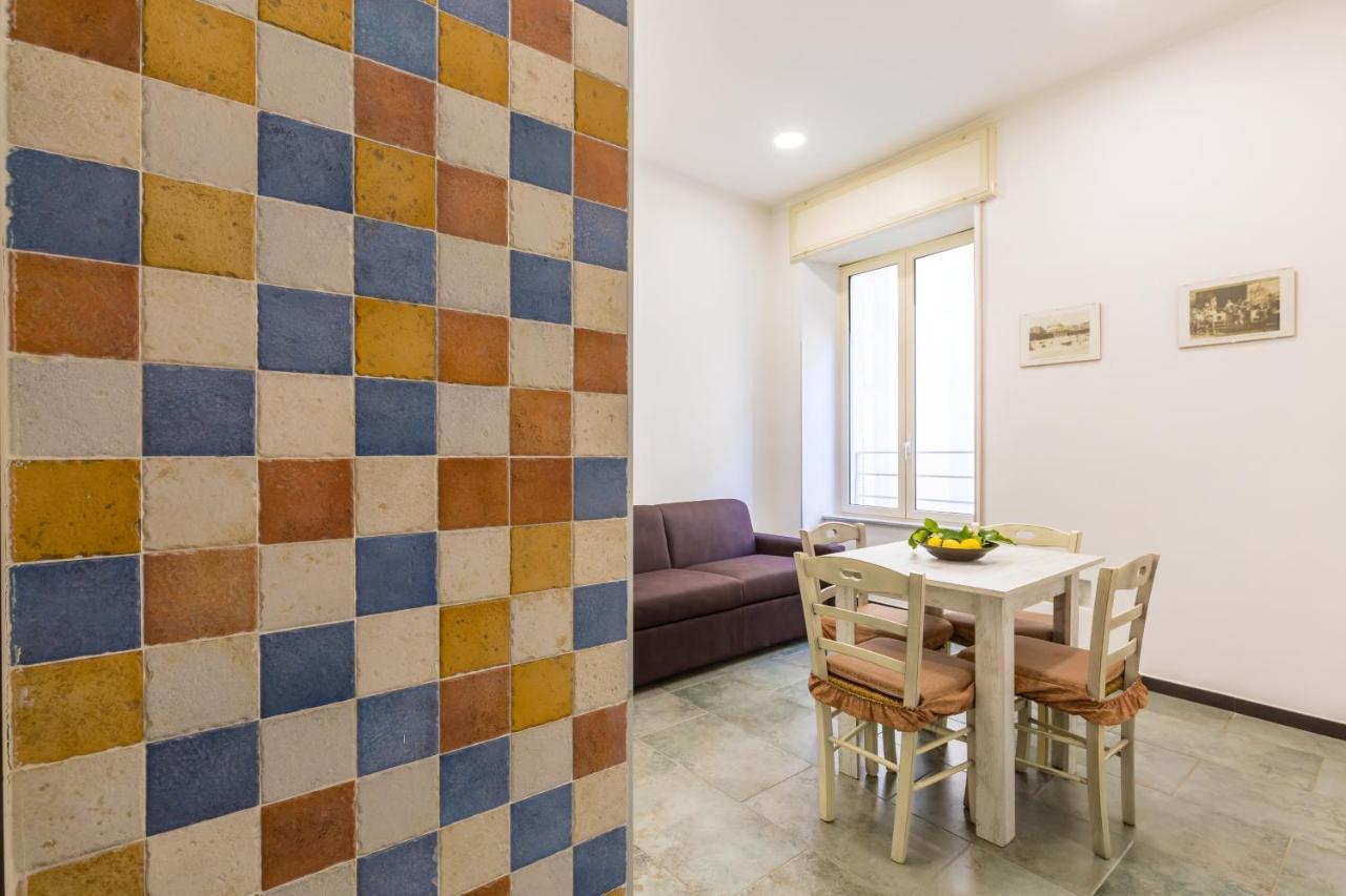 Gelso Complex Studios And Flat By Napoliapartments Екстериор снимка