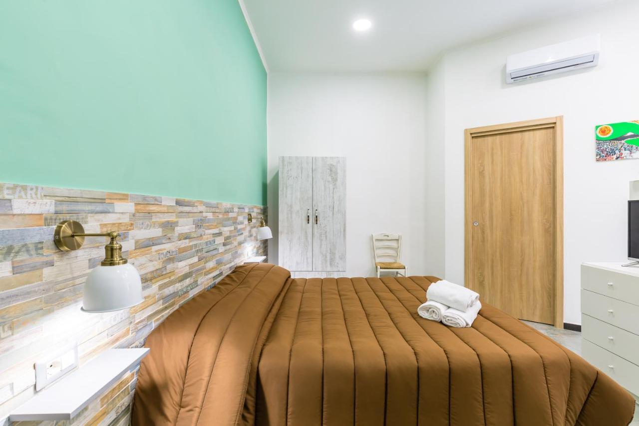 Gelso Complex Studios And Flat By Napoliapartments Екстериор снимка