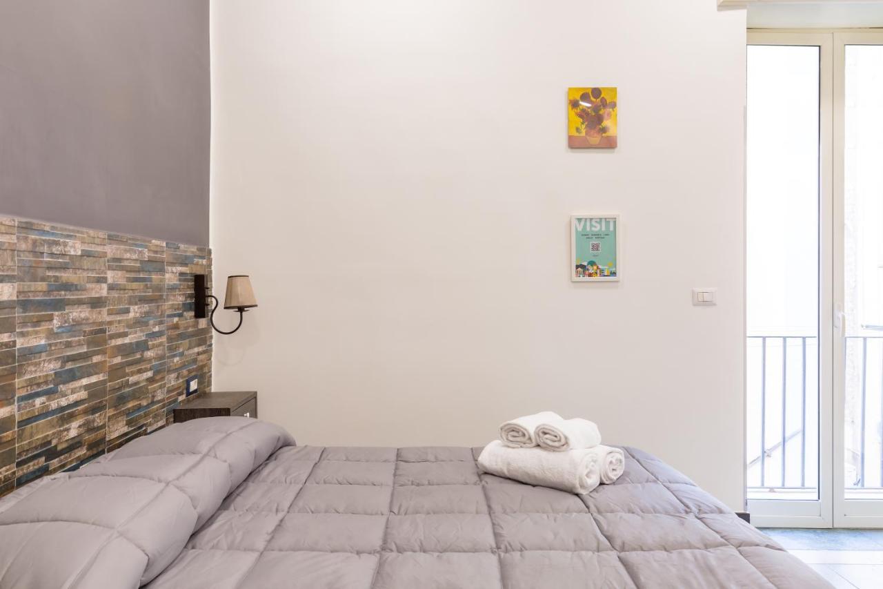 Gelso Complex Studios And Flat By Napoliapartments Екстериор снимка