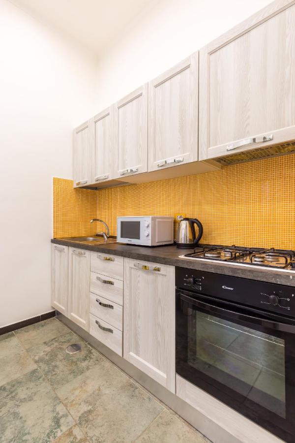 Gelso Complex Studios And Flat By Napoliapartments Екстериор снимка